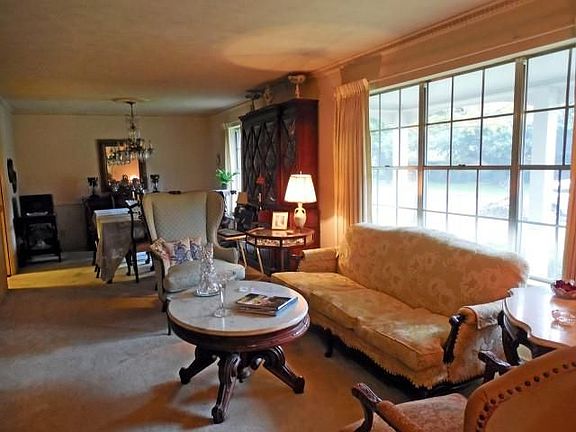 5th image of 9486 Dartridge Dr