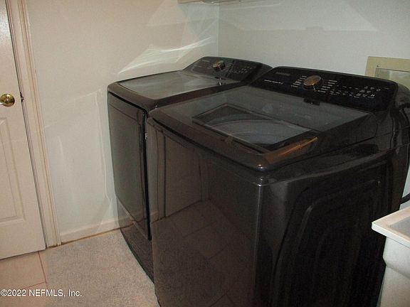 5th image of 11977 Oldfield Pointe Dr