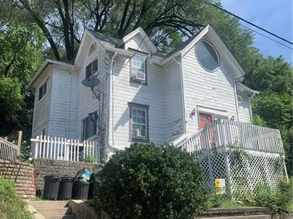 24-26 Fountain St, Pittsburgh, PA 15205