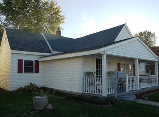 1103 Walnut Ave, Frankfort, IN 46041