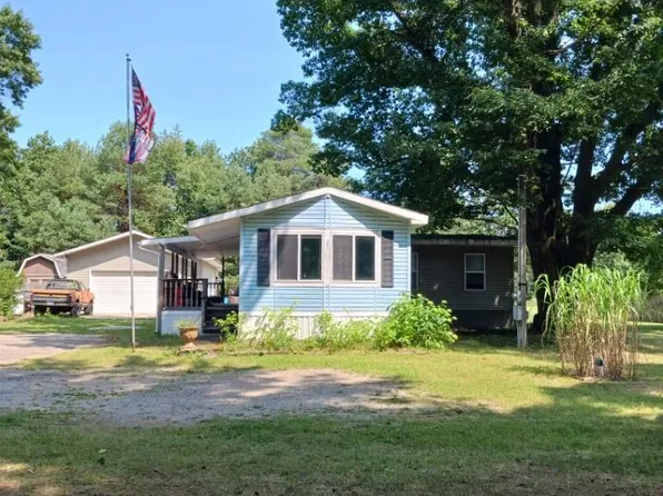14166 Red Pine Dr NW, Kent City, MI 49330