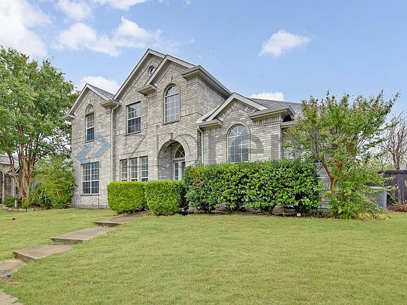 2nd image of 1228 Hillcrest Dr