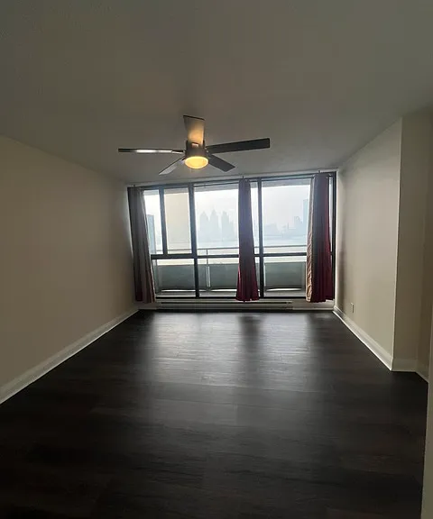 111 Riverside Dr E #805 — Photo 14