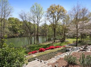 8195 Overview Ct, Roswell, GA 30076