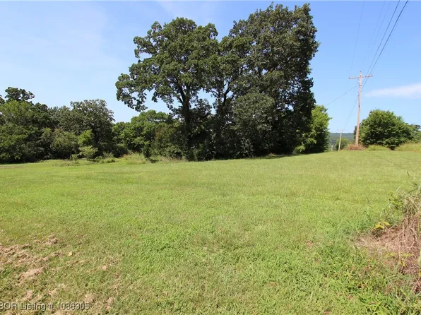 4900 Dora Rd, Van Buren, AR 72956