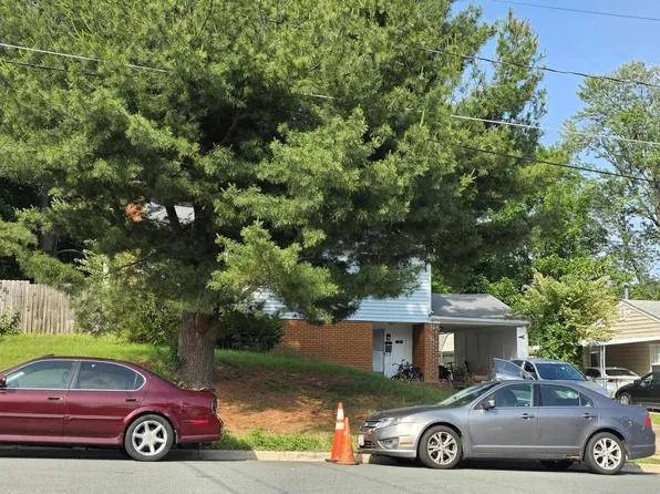 14201 Fisher Ave, Woodbridge, VA 22191