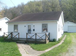 708 Saddle Tree Ln, Madison, IN 47250