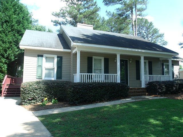 1st image of 310 Loblolly Cir
