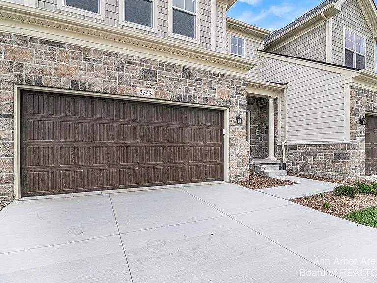 3343 Roseford Blvd — Photo 4