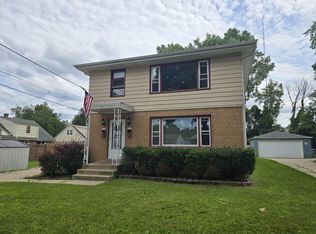 1317 W Sheridan Ct #1, Milwaukee, WI 53209