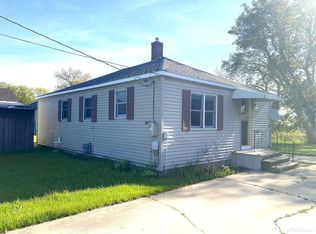 6370 N 4th St, Wells, MI 49894