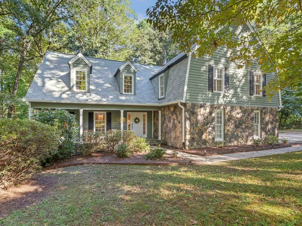 10001 Bushveld Ln, Raleigh, NC 27613