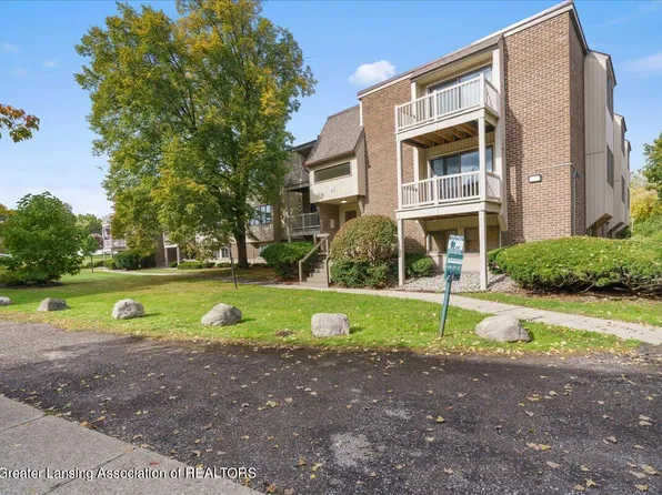 523 Bainbridge Dr APT 48, East Lansing, MI 48823