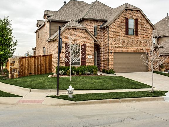 3rd image of 12901 Royal Ascot Dr