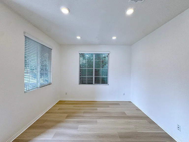 13267 Oatman Dr — Photo 4