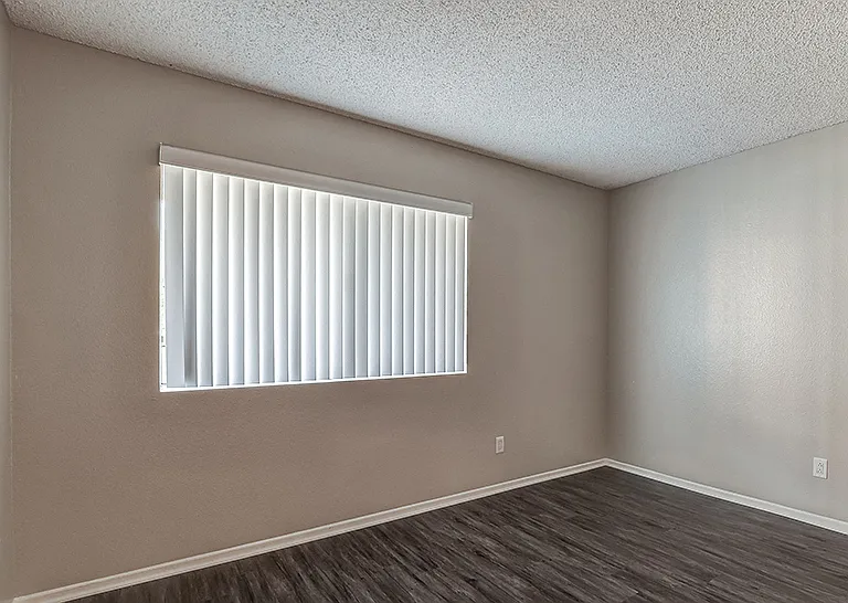 BROOKWOOD VILLAS — Photo 26