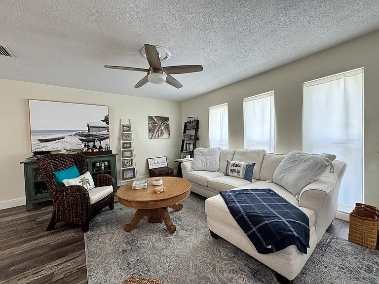 6813 13th Avenue Dr W — Photo 39