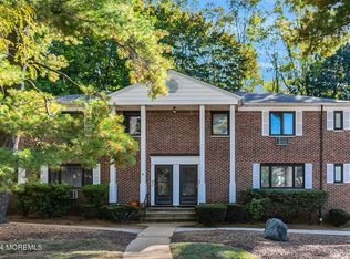 217 Manor E, Red Bank, NJ 07701