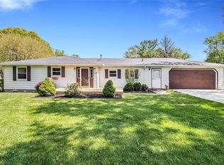 9145 Mayfred Dr, Pinckney, MI 48169