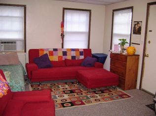 157 W Sarnia St APT 1, Winona, MN 55987