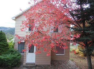 404 S 3rd St, Saint Maries, ID 83861