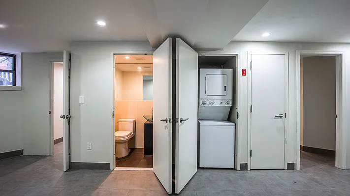 Rented by Nooklyn NYC LLC | media 24