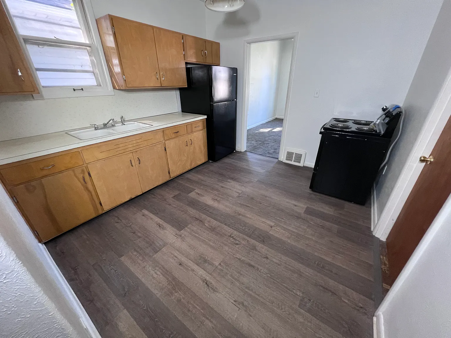 2 bed, 680 sqft, $1,100 — Photo 4
