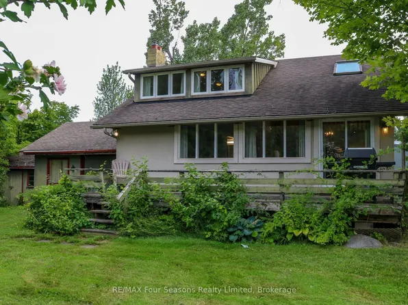 163 Craigleith Rd, The Blue Mountains, ON L9Y 0S4