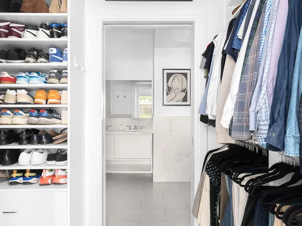 77 Bleecker Street image 8 of 12