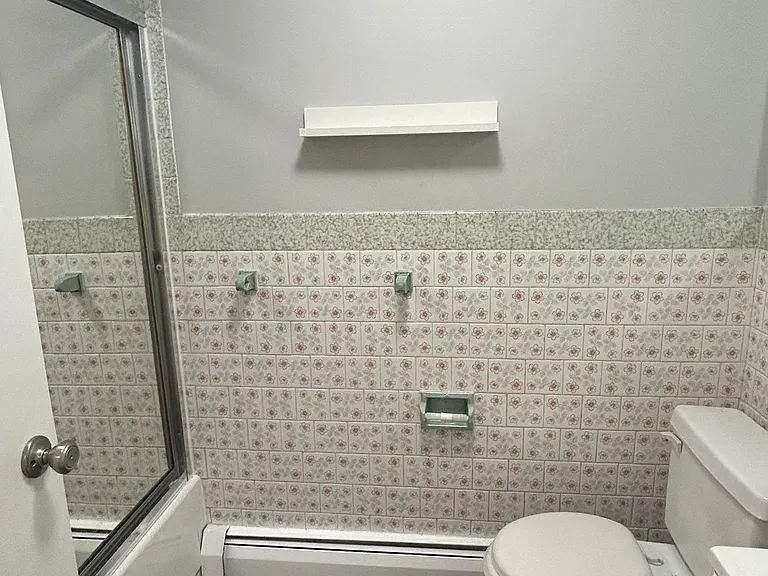 1455 Mineral Spring Ave #28 — Photo 5