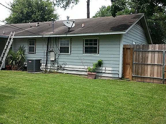 5th image of 928 Stratford Ave