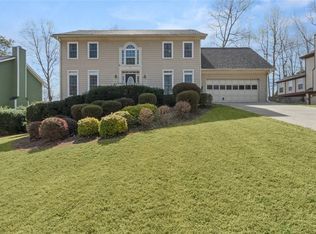 820 Hounds Ridge Ct, Lawrenceville, GA 30043