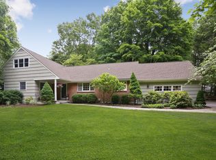 57 Garlen Rd, Katonah, NY 10536