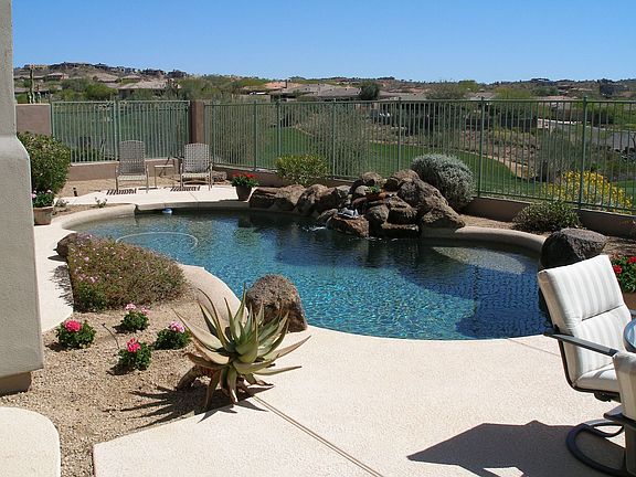 Heated Pebbletec Pool