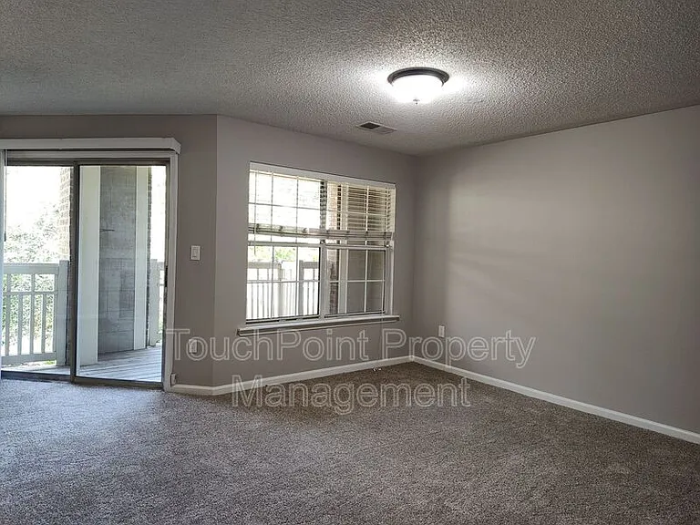 5001 Sharon Rd #K — Photo 14