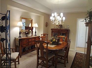 4th image of 212 Orchard Park Dr