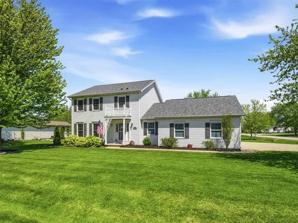 N124 Barberry Ln, Appleton, WI 54915