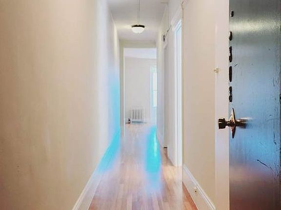 3rd image of 1987 California St APT 303