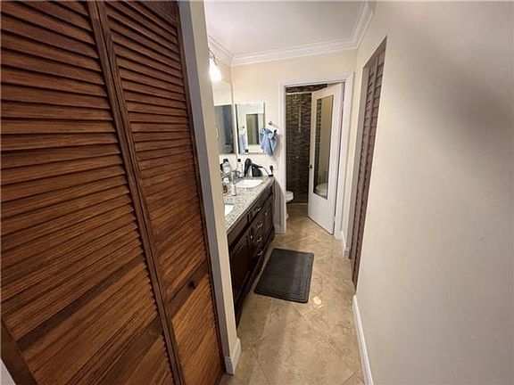 4th image of 2339 SW 15th St APT 24