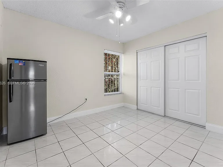 12622 SW 211th Ter — Photo 19