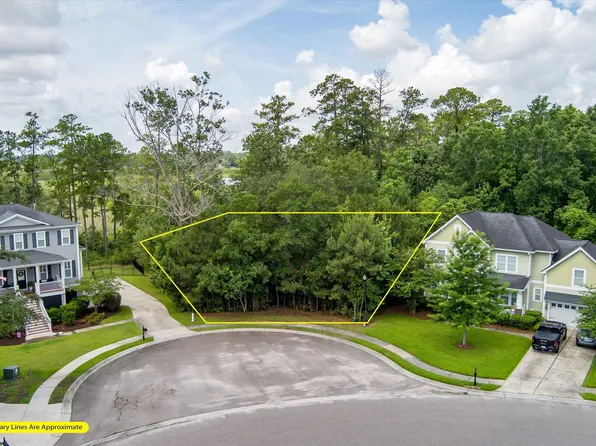 1208 Pasture View Dr, Hanahan, SC 29410