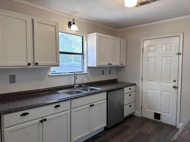298 Lamaloa Ln — Photo 6