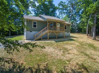 570 Old State Highway 20 Hwy #20, Alexander, NC 28701