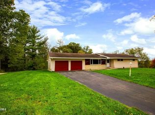 2281 Chelsea Ave, Freeport, IL 61032