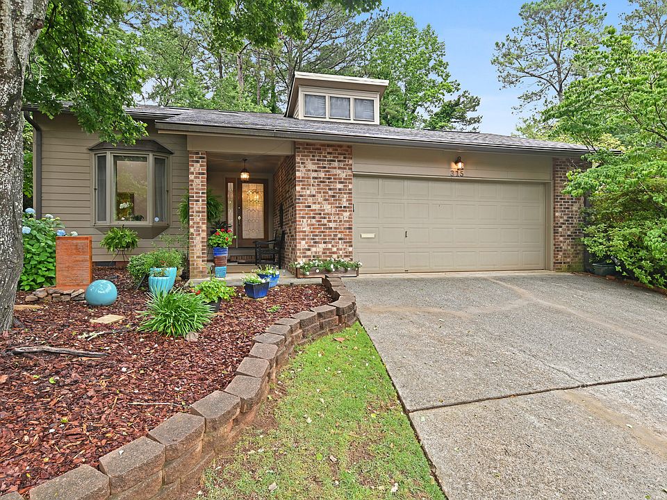1st image of 315 Southwind Cir