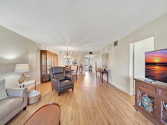 3rd image of 701 SW 128th Ave APT 207F