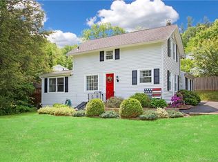 259 Peck Hill Rd, Woodbridge, CT 06525
