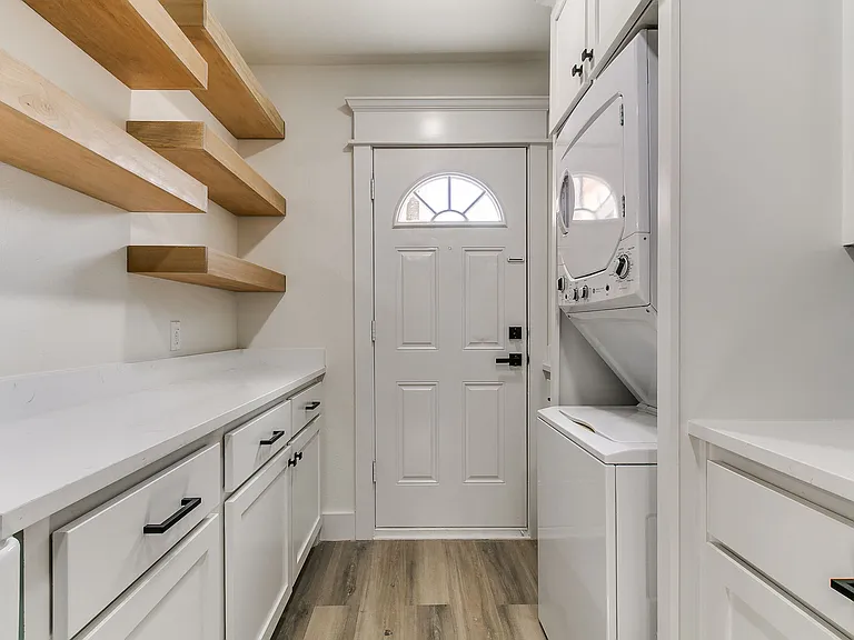 1807 N Gatewood Ave — Photo 8