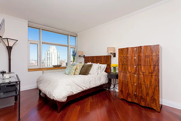404 East 76th Street #27B in Lenox Hill, Manhattan | StreetEasy
