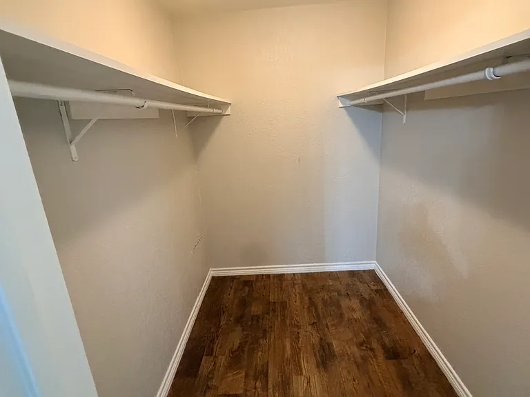 208 Uhland Rd #3 — Photo 8
